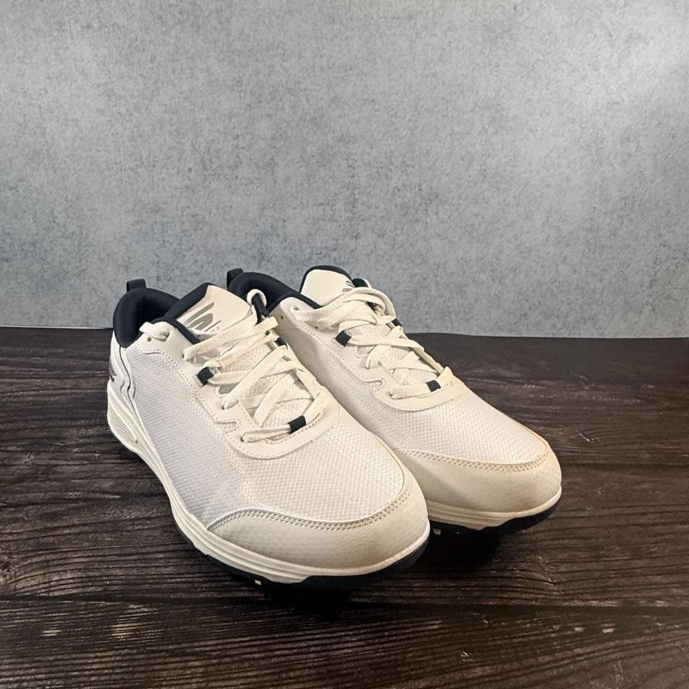 Men's sketchers white & navy golf shoes, Size US 9 wide